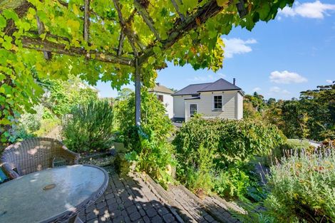 Photo of property in 3 Hooker Avenue, Hospital Hill, Napier, 4110