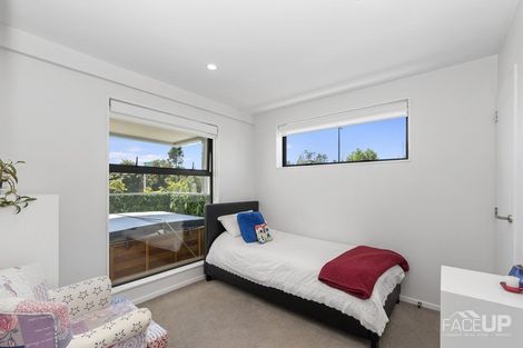 Photo of property in 32 Memorial Park Lane, Hobsonville, Auckland, 0618