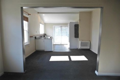 Photo of property in 15 Manning Place, Woolston, Christchurch, 8023