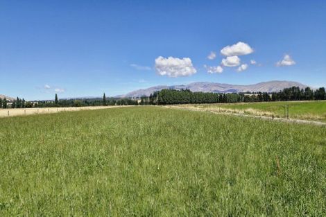 Photo of property in 481 Camp Hill Road, Hawea Flat, Wanaka, 9382