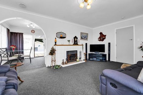 Photo of property in 234 Egmont Street, Patea, 4520