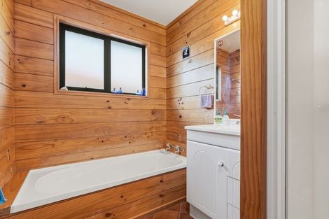 Photo of property in 265 State Highway 10, Cable Bay, 0420