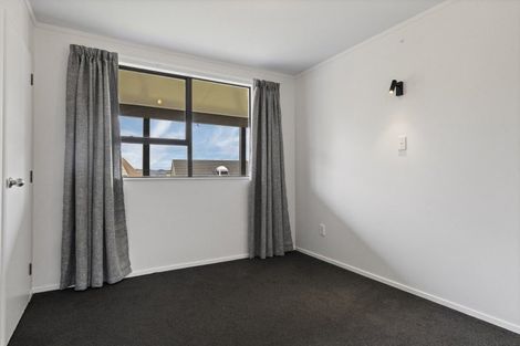 Photo of property in 2 Gladstone Grove, Richmond Heights, Taupo, 3330