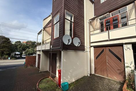 Photo of property in 218b Tinakori Road, Thorndon, Wellington, 6011