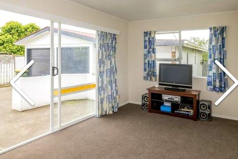 Photo of property in 19 Stirling Street, Levin, 5510