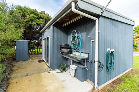 Photo of property in 29b Seabreeze Road, Mangawhai Heads, Mangawhai, 0505