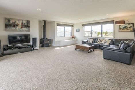 Photo of property in 3 Poppy Lane, Albert Town, Wanaka, 9305