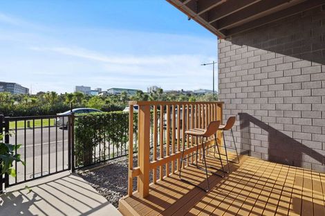 Photo of property in 27 Haroto Street, Manukau, Auckland, 2104