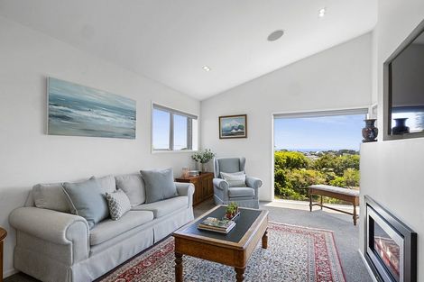 Photo of property in 11a Lismore Street, Strandon, New Plymouth, 4312