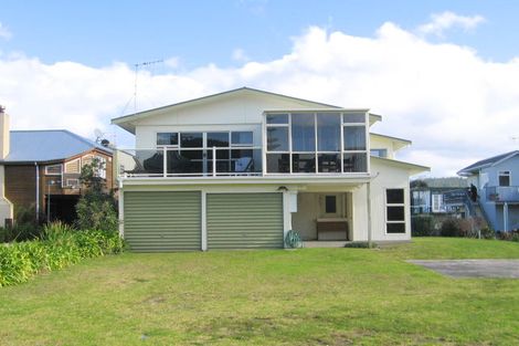 Photo of property in 105 Barrowclough Road, Whangamata, 3620