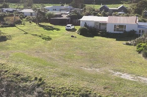 Photo of property in 290 Newhaven Road, New Haven, Owaka, 9585