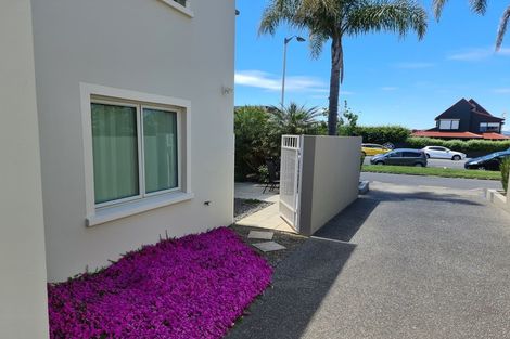 Photo of property in 6/235 Devonport Road, Tauranga, 3110