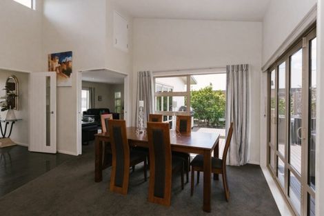 Photo of property in 48 Rodeo Drive, Kelvin Grove, Palmerston North, 4414