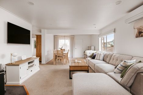 Photo of property in 72 Sherwood Street, Bellevue, Tauranga, 3110