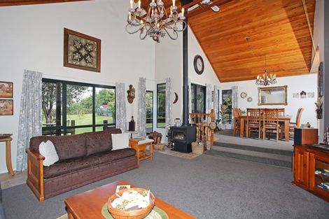 Photo of property in 22b Stone Road, Bombay, 2675