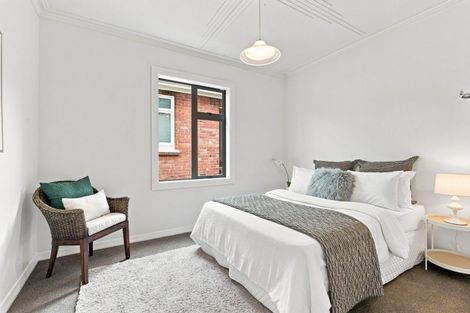 Photo of property in 363 South Road, Caversham, Dunedin, 9012