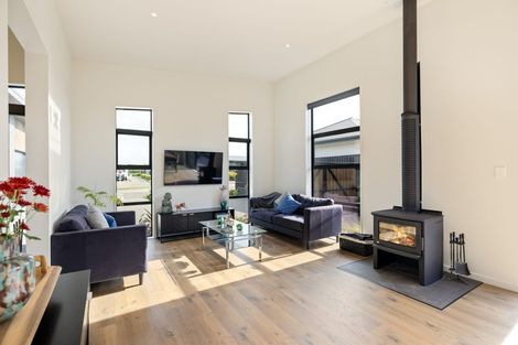 Photo of property in 13 Russ Drive, Lincoln, 7608