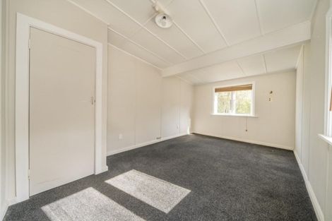 Photo of property in 107 Nevay Road, Miramar, Wellington, 6022