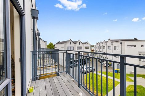 Photo of property in Krisley Court, 16/6 Ambrico Place, New Lynn, Auckland, 0600