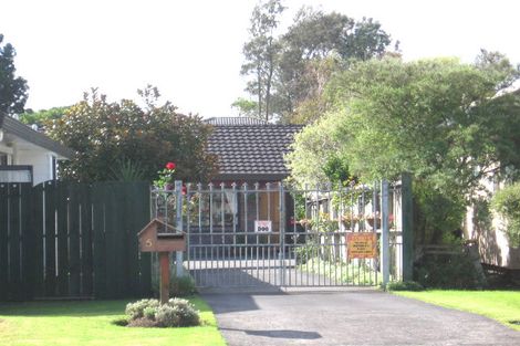 Photo of property in 5 Maurice Borich Place, Henderson, Auckland, 0610