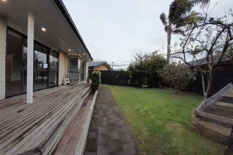 Photo of property in 301 Bucklands Beach Road, Bucklands Beach, Auckland, 2012
