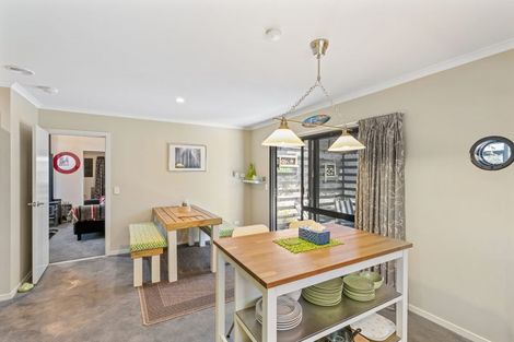 Photo of property in 46 Kent Avenue, Waitarere Beach, Levin, 5510