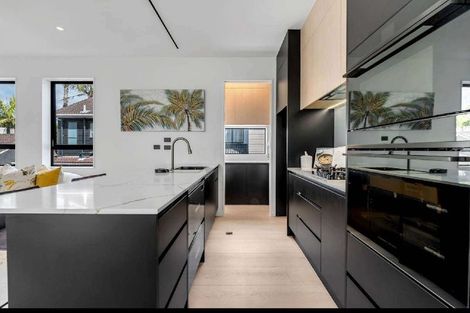 Photo of property in 2/3 Campbell Road, Takapuna, Auckland, 0622