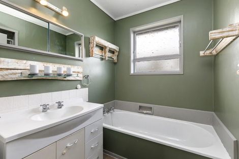 Photo of property in 26 Kentucky Street, Totara Park, Upper Hutt, 5018