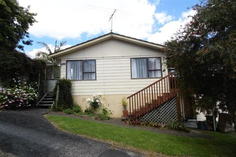 Photo of property in 6 Mistletoe Place, Browns Bay, Auckland, 0630