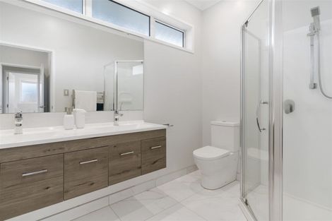 Photo of property in 24 Malbec Place, Huapai, Kumeu, 0810