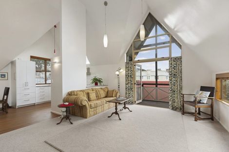 Photo of property in 83c Majoribanks Street, Mount Victoria, Wellington, 6011