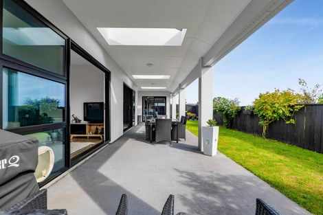 Photo of property in 4 Cessna Lane, Glen Avon, New Plymouth, 4312