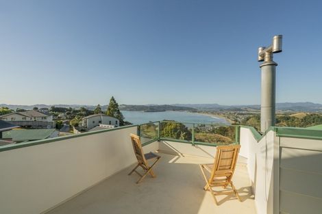 Photo of property in 99 Centennial Drive, Whitianga, 3510
