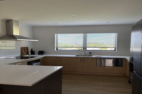 Photo of property in 4/6 Ruakiwi Road, Hamilton Lake, Hamilton, 3204
