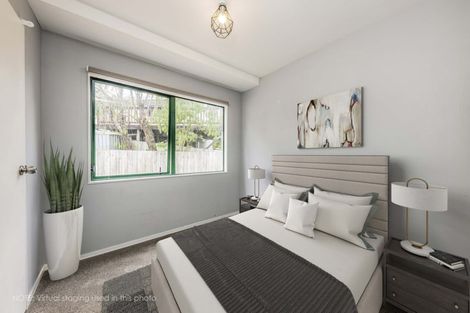 Photo of property in 2/21 Contessa Drive, Glenfield, Auckland, 0629