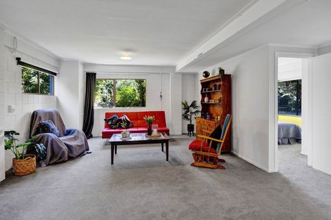 Photo of property in 86 Blake Street, Waitara, 4320