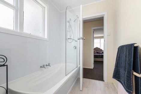 Photo of property in 41 Avalon Drive, Nawton, Hamilton, 3200