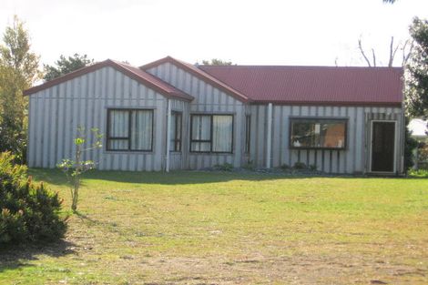 Photo of property in 133 Linton Crescent, Whangamata, 3620