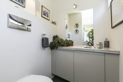 Photo of property in 79 Mantell Street, Seatoun, Wellington, 6022