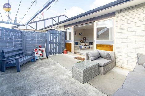 Photo of property in 6/512 Heretaunga Street East, Hastings, 4122
