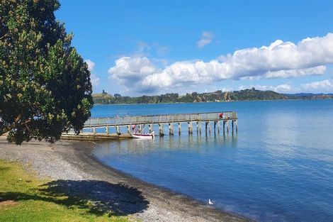 Photo of property in 64 Mataikokako Loop, Kawakawa Bay, 2585
