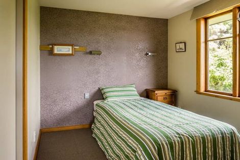 Photo of property in 22 Kiriwai Road, Paremata, Porirua, 5024