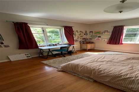 Photo of property in 9 Sunshine Avenue, Karori, Wellington, 6012