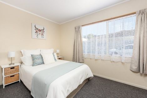 Photo of property in 1/1004 Papamoa Beach Road, Papamoa Beach, Papamoa, 3118