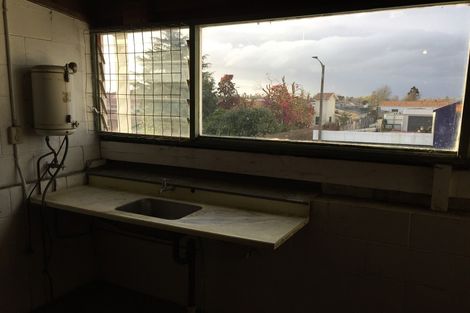 Photo of property in 6a Elizabeth Street, Orewa, 0931