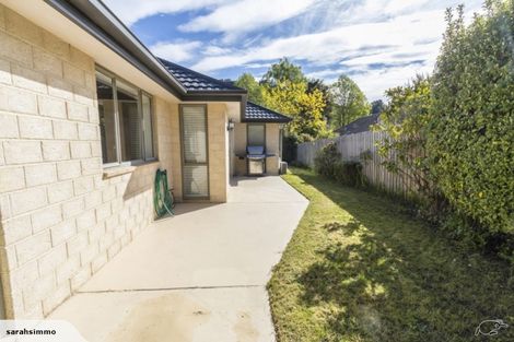 Photo of property in 1/69 Bowenvale Avenue, Cashmere, Christchurch, 8022