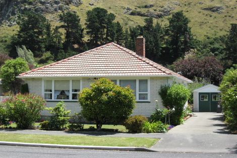Photo of property in 42 Van Asch Street, Sumner, Christchurch, 8081