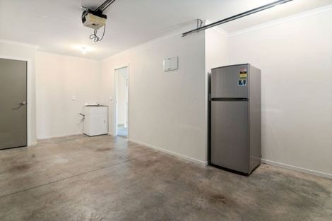 Photo of property in 29/64 Kawaha Point Road, Kawaha Point, Rotorua, 3010