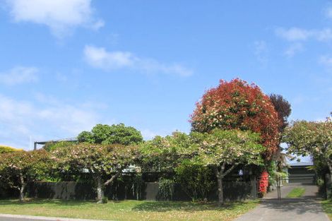 Photo of property in 3 Sunset Street, Hilltop, Taupo, 3330