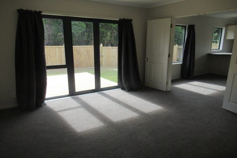 Photo of property in 41 Mary Huse Grove, Manor Park, Lower Hutt, 5019